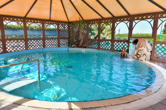 Vacanza Termale di Luglio a Ischia con fanghi, bagni termali e cure convenzionate ASL